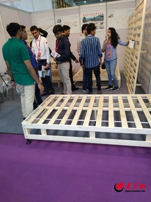 合作共贏 外國客商到曹縣考察市場助力木制品出海