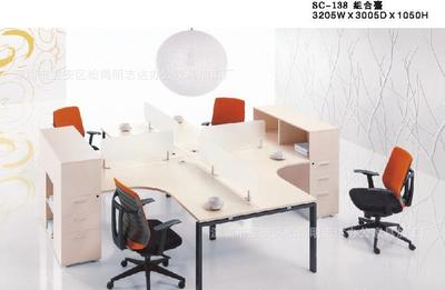 時(shí)尚簡約，高效協(xié)作 四人十字形辦公卡座與對座職員屏風(fēng)的定制之道